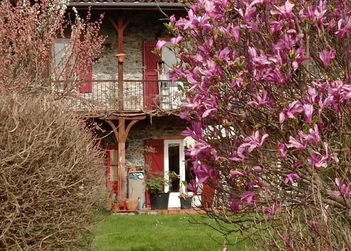 Chez Olive Et Garance Bed & Breakfast